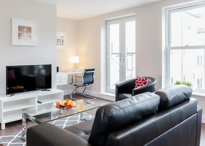 Roomspace Serviced Apartments - Trinity House